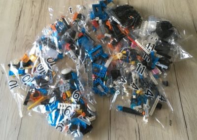 Alle LEGO-Teile des LEGO Boost.