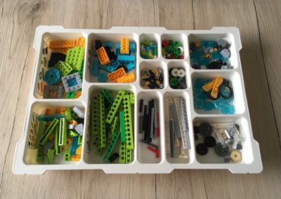 Test LEGO® Education WeDo 2.0 Sortiersystem gefüllt.